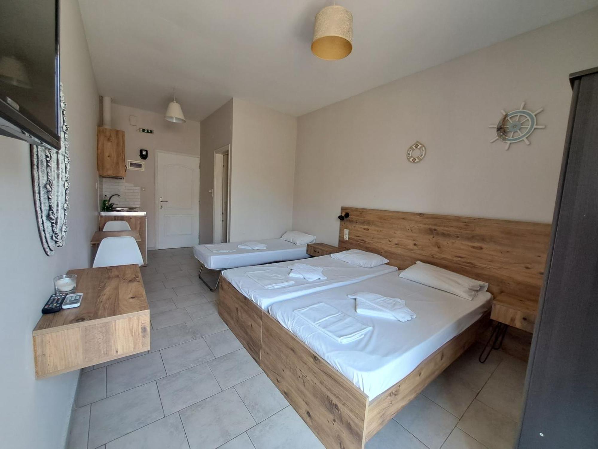 Poppy Beloni Aparthotel Chania  Room photo